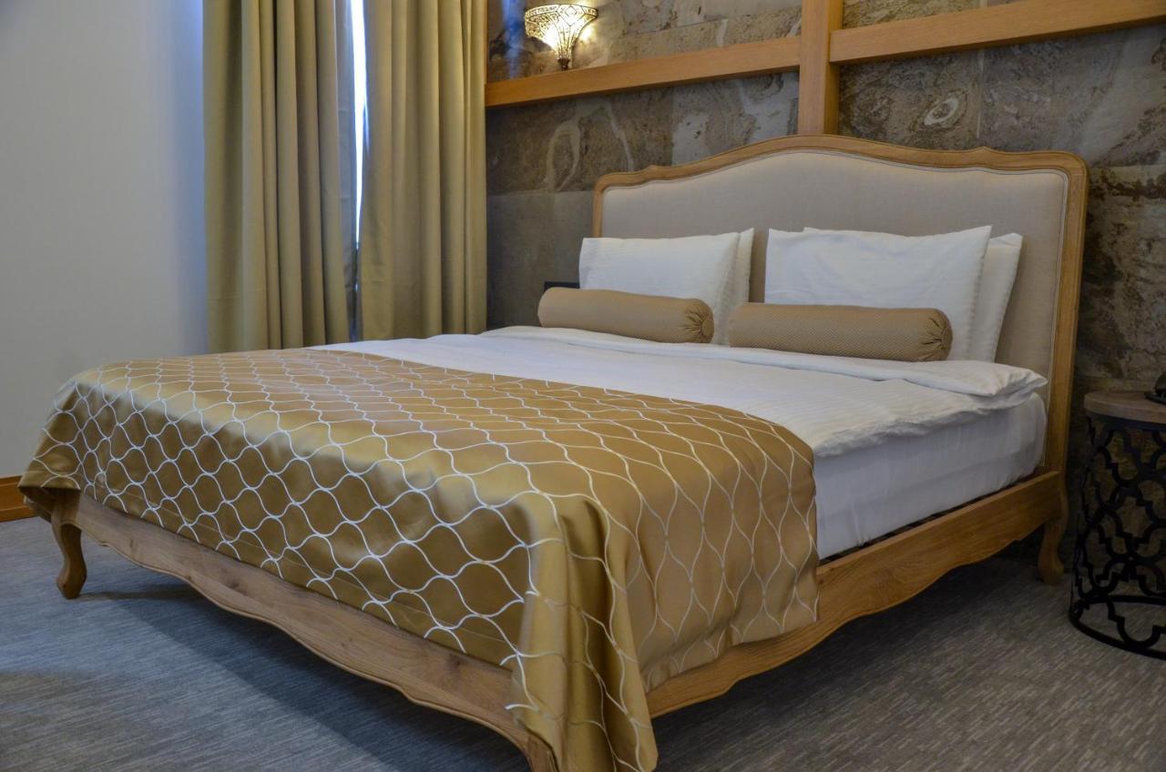 فندق Shirvanshah 5*