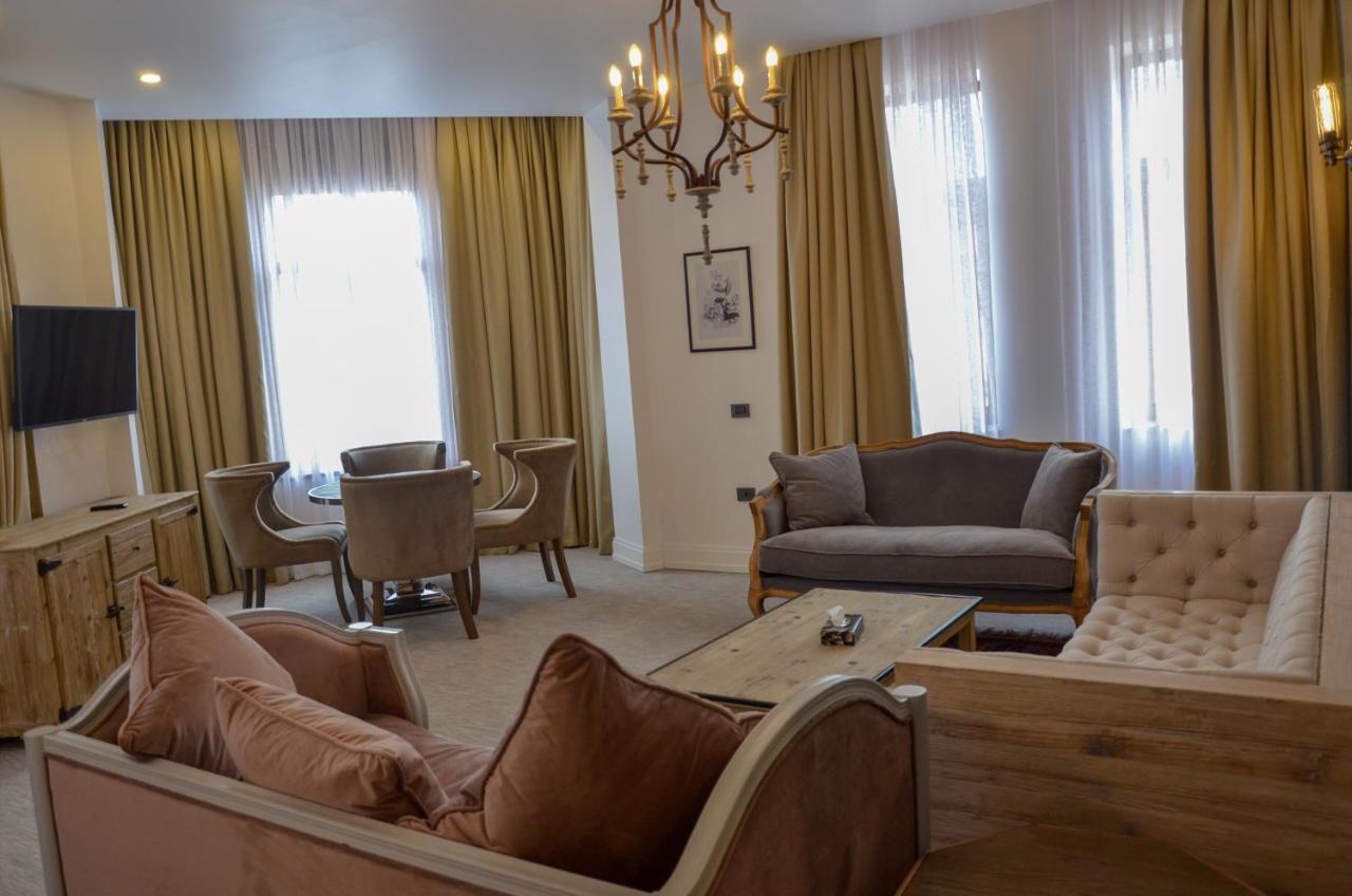 فندق Shirvanshah 5*