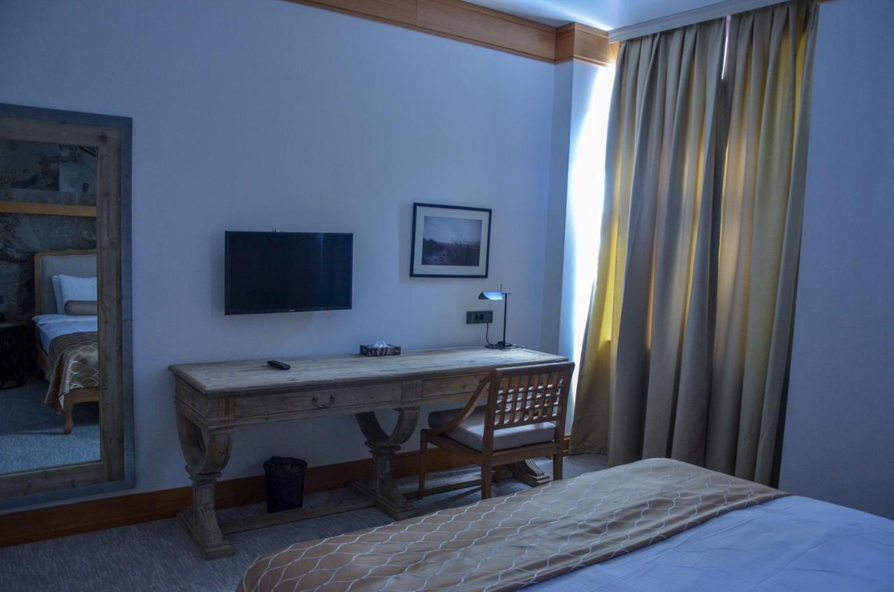 فندق Shirvanshah 5*